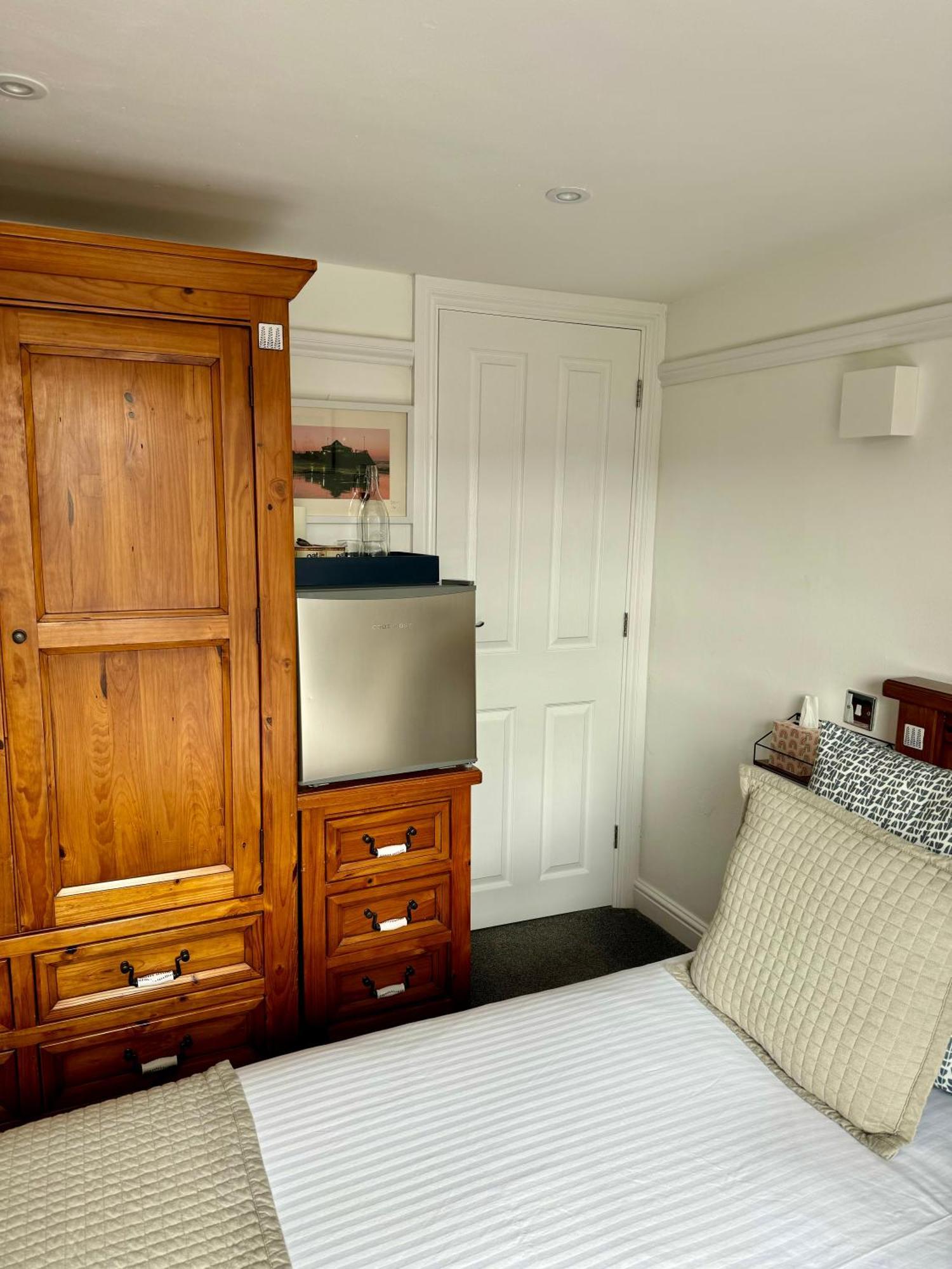 Pierremont En-Suite Rooms Бродстерс Екстер'єр фото